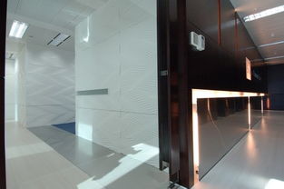 goldfield design 金田設(shè)計(jì) 專業(yè)設(shè)計(jì)部 經(jīng)驗(yàn)豐富的地盤管理部及售后服務(wù)部,金田更於內(nèi)地 設(shè)有獨(dú)立廠房,并於外國(guó)輸入各類優(yōu)質(zhì)材料,以設(shè)制優(yōu)雅精細(xì) 度身定造的家俬及室內(nèi)配置